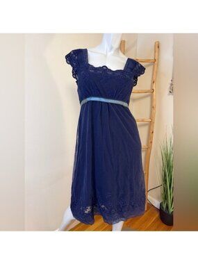 Carolina Herrera Navy Blue Lace Overlay Dress Vintage Y2K Size 6